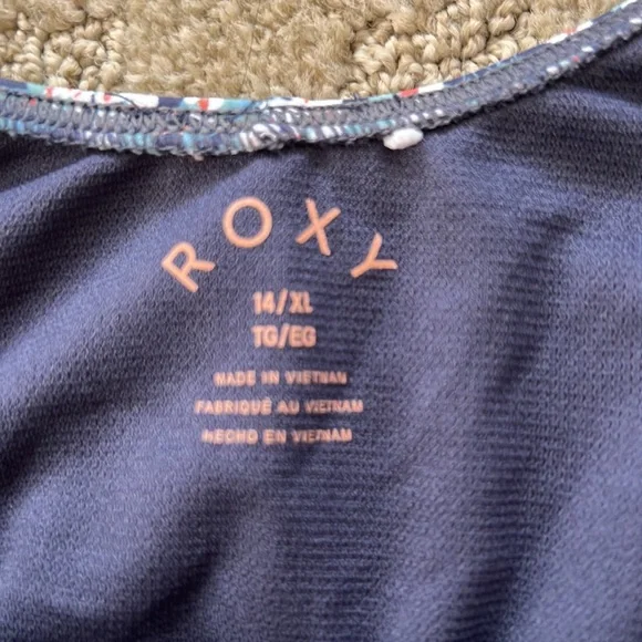 🌻3 for $21.  Girls 14 Roxy bathing suit. - Picture 3 of 3